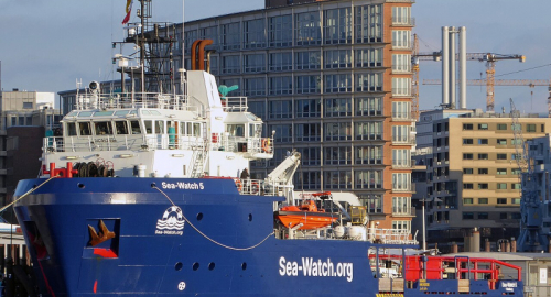 Sea-Watch 5 fermata 45 giorni: nuovo scontro sui soccorsi nel Mediterraneo